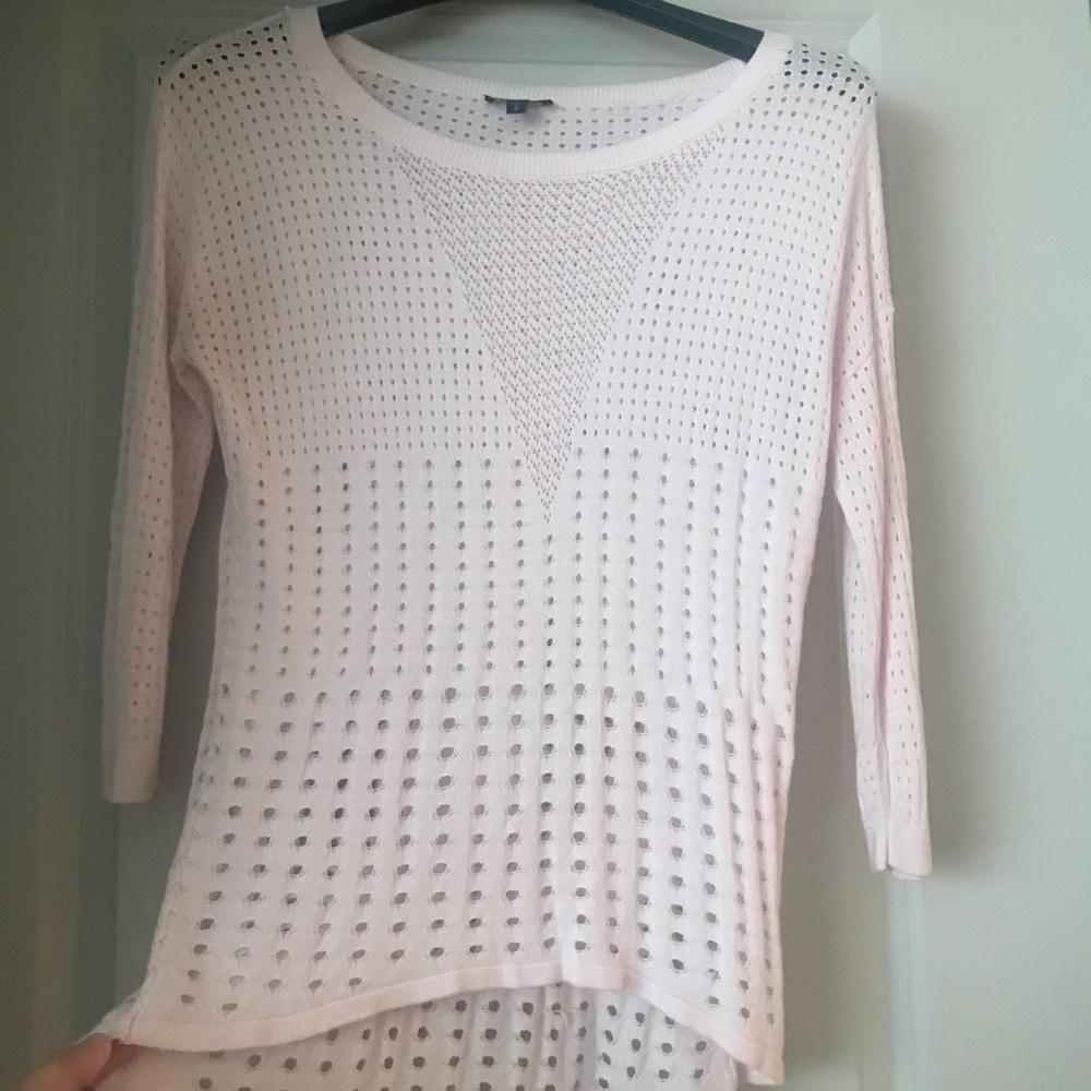 3/4 sleeve express pink top! Super light and soft